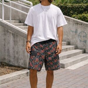 Vissla Floral Board Shorts | Size 32